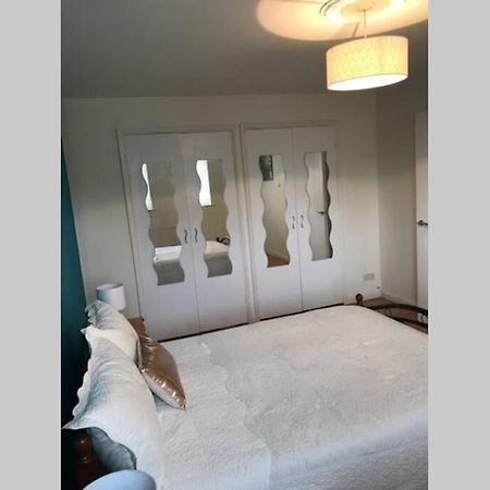 A Home Away From Home Ipswich Bagian luar foto