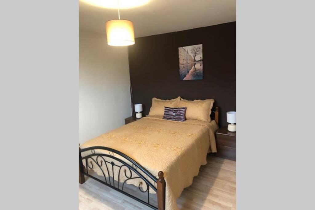 A Home Away From Home Ipswich Bagian luar foto