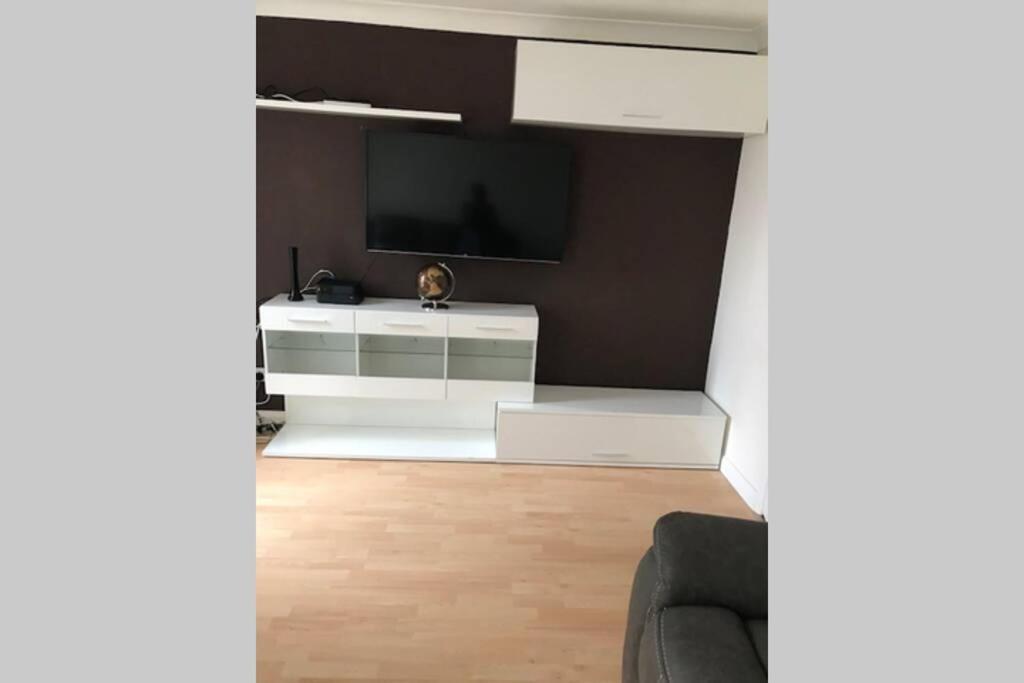 A Home Away From Home Ipswich Bagian luar foto